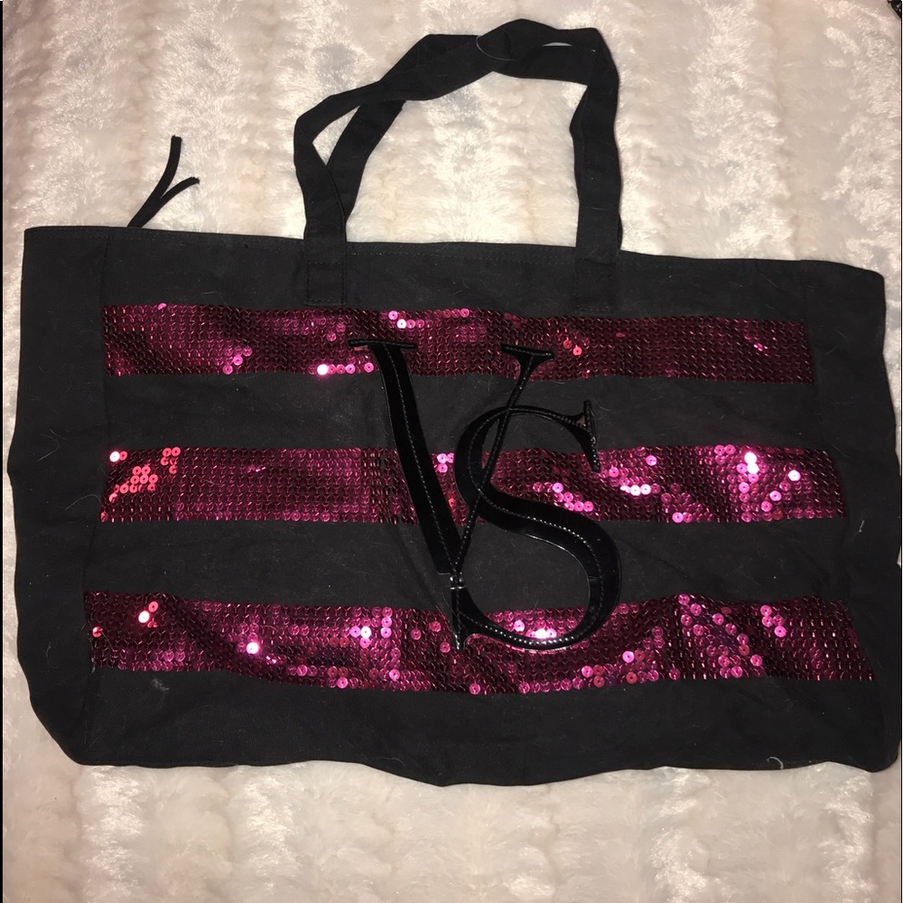 Victoria's Secret beach bag.